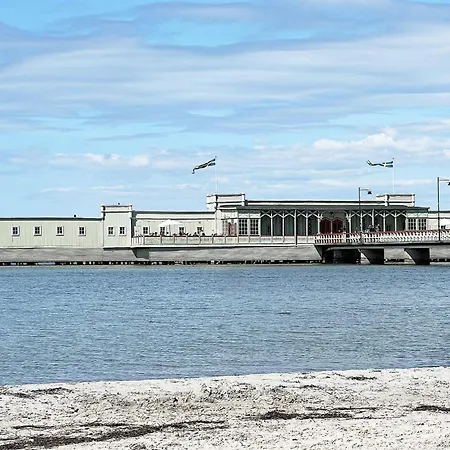 بيت للعطل Limhamn